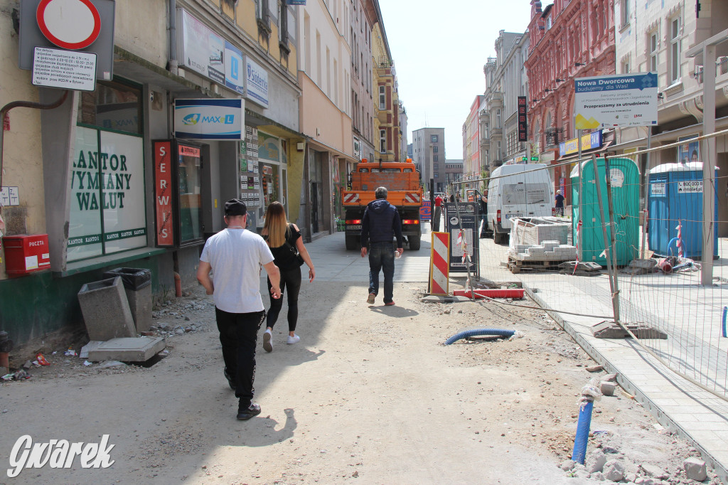 Ulica Dworcowa. Kończy się remont