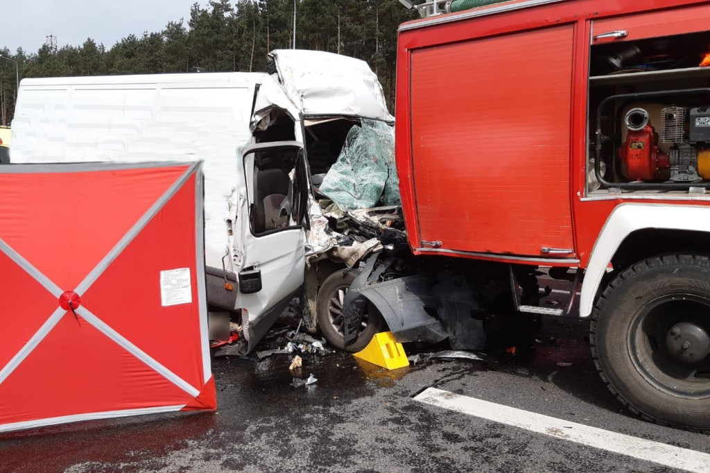 Śmiertelny wypadek na S1. Droga od Pyrzowic zablokowana