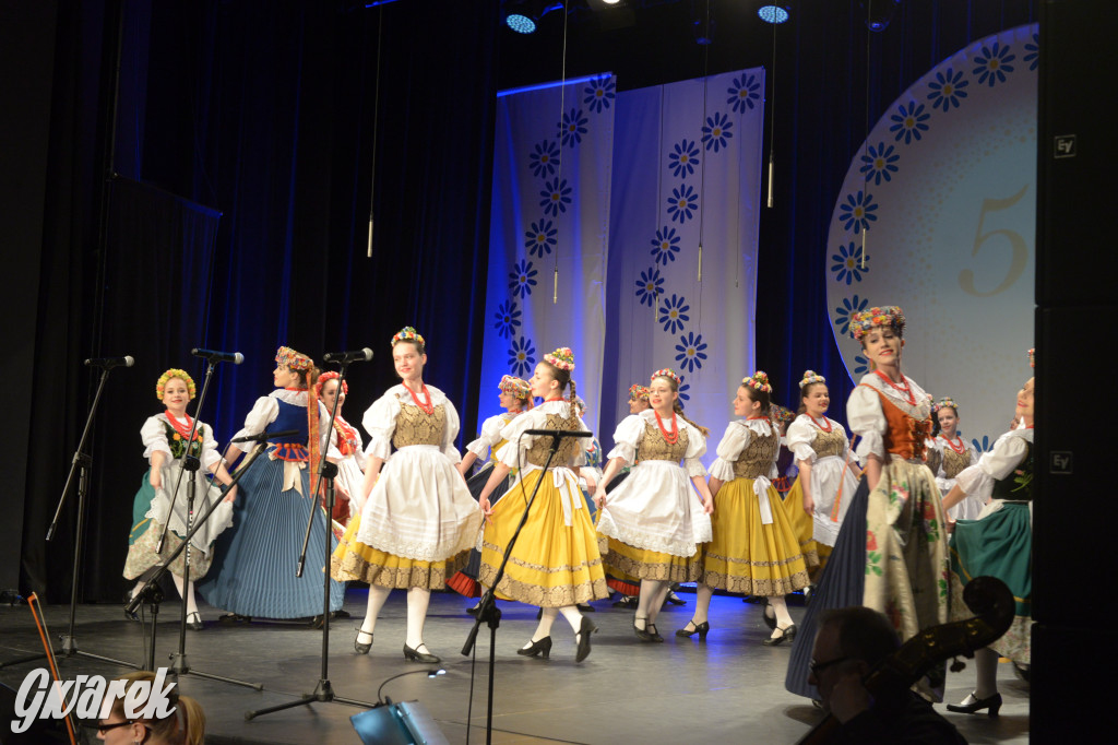 Radzionków. Gala Zespołu Pieśni i Tańca „Mały Śląsk”