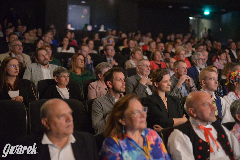 Radzionków. Gala Zespołu Pieśni i Tańca „Mały Śląsk”