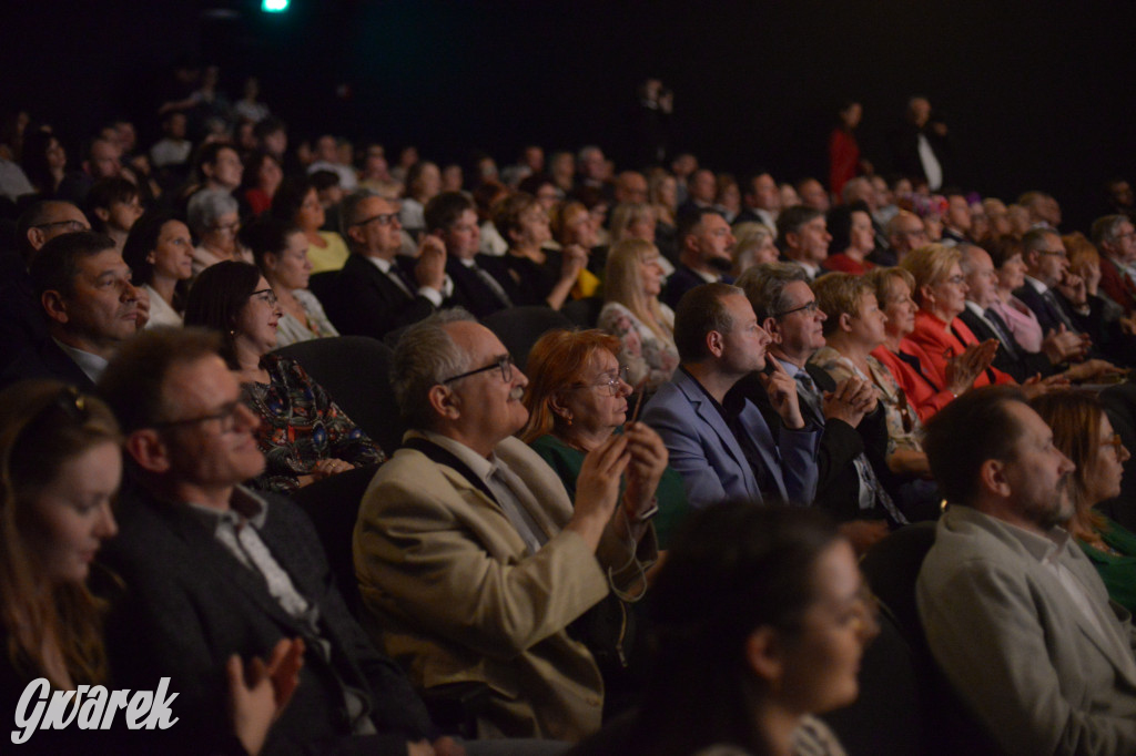 Radzionków. Gala Zespołu Pieśni i Tańca „Mały Śląsk”