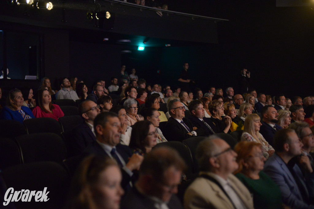 Radzionków. Gala Zespołu Pieśni i Tańca „Mały Śląsk”