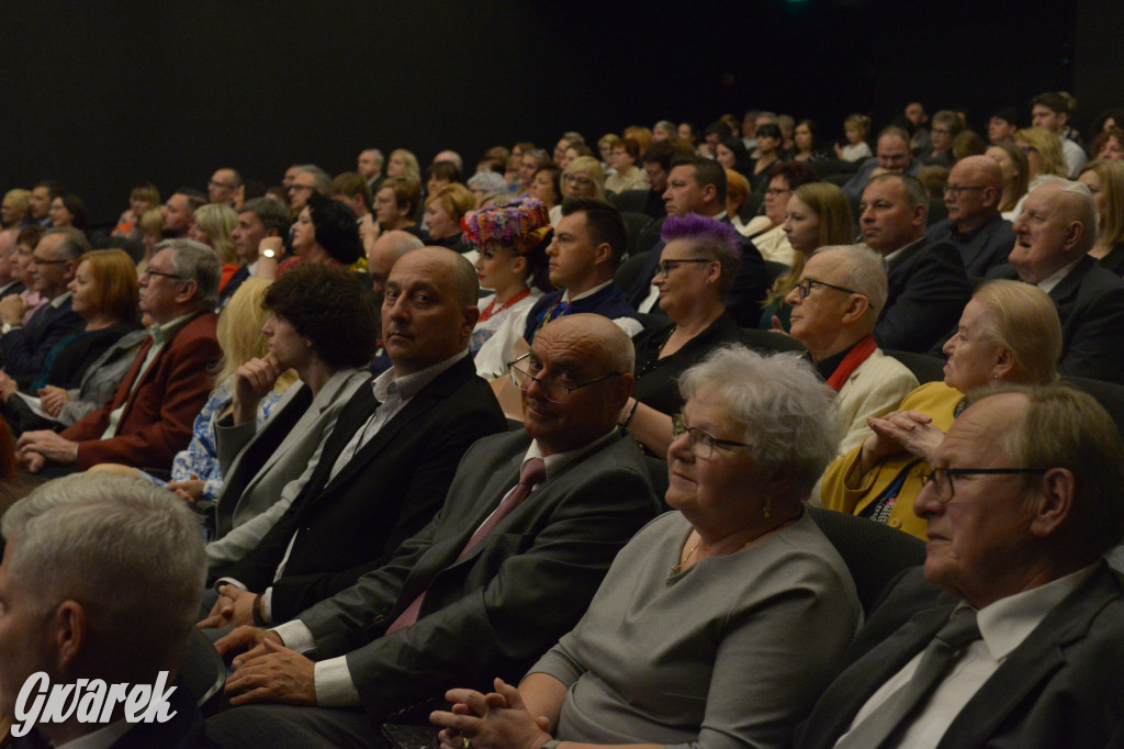 Radzionków. Gala Zespołu Pieśni i Tańca „Mały Śląsk”