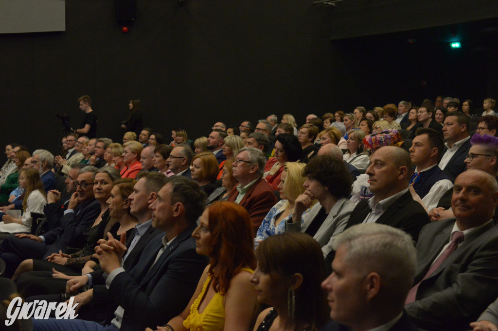 Radzionków. Gala Zespołu Pieśni i Tańca „Mały Śląsk”