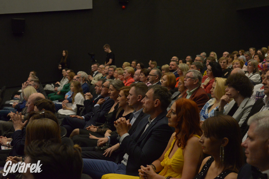 Radzionków. Gala Zespołu Pieśni i Tańca „Mały Śląsk”