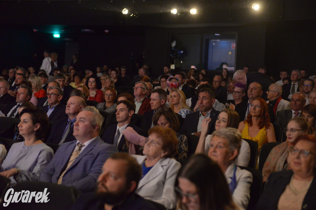 Radzionków. Gala Zespołu Pieśni i Tańca „Mały Śląsk”