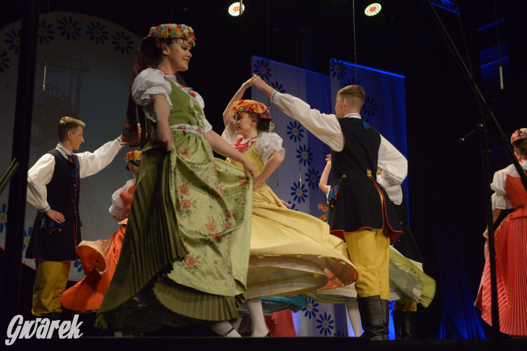 Radzionków. Gala Zespołu Pieśni i Tańca „Mały Śląsk”