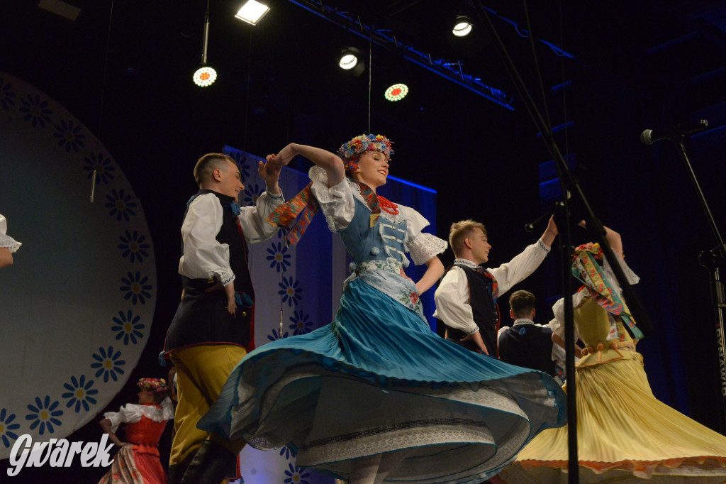 Radzionków. Gala Zespołu Pieśni i Tańca „Mały Śląsk”