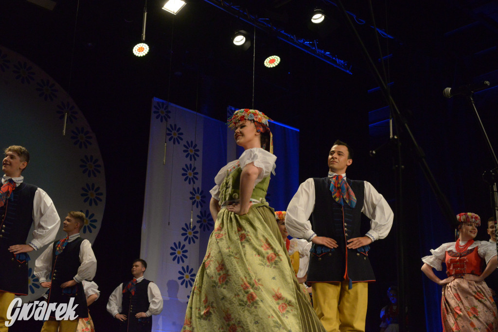 Radzionków. Gala Zespołu Pieśni i Tańca „Mały Śląsk”