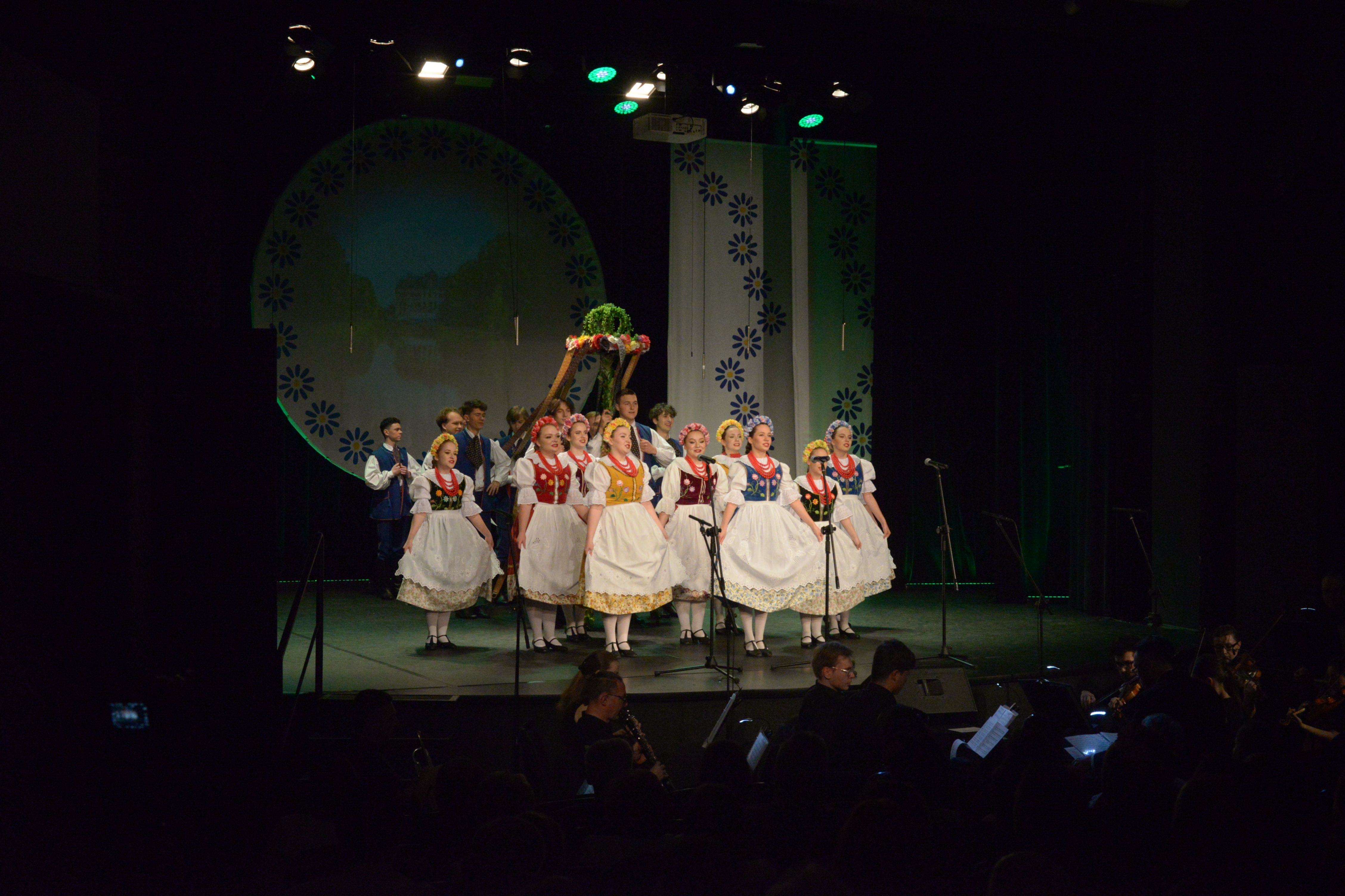 Radzionków. Gala Zespołu Pieśni i Tańca „Mały Śląsk”