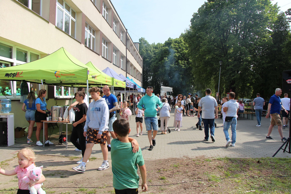 Radzionków. Piknik charytatywny na plantach w Rojcy