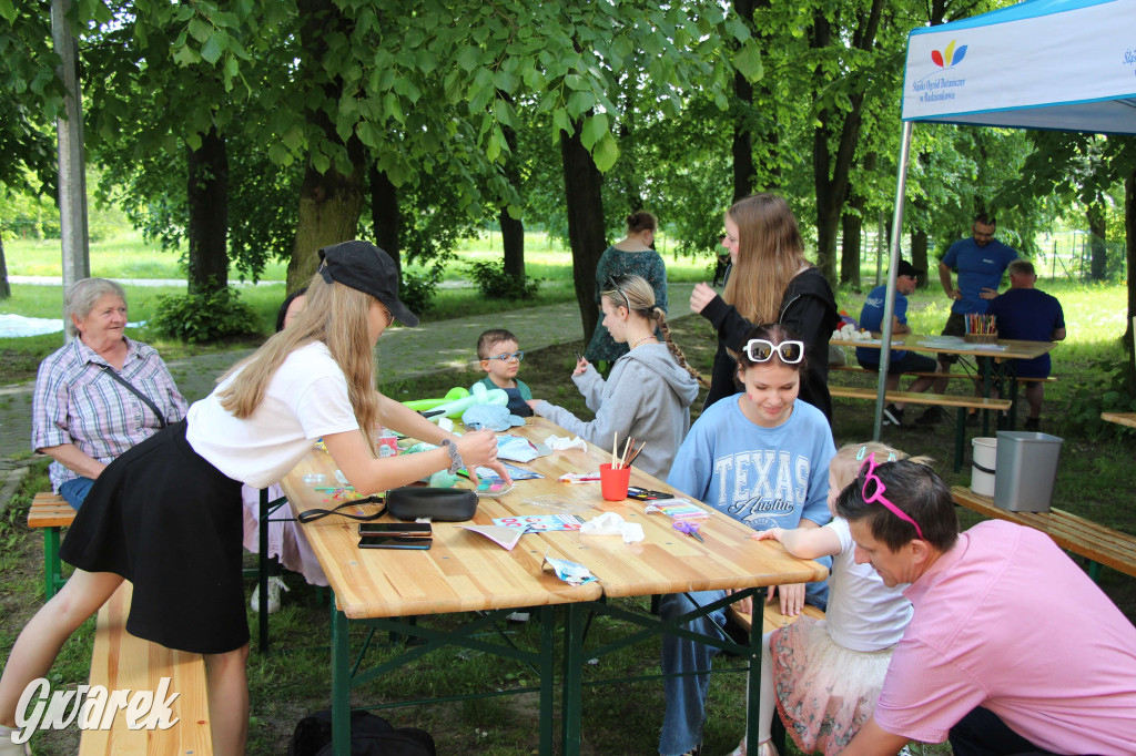 Radzionków. Piknik charytatywny na plantach w Rojcy