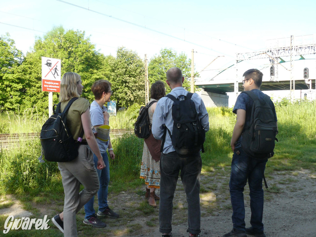 Przystanek kolejowy Osada Jana. Spacer badawczy