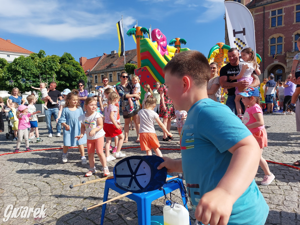 Tarnowskie Góry. Dzień Dziecka na rynku [ZDJĘCIA]