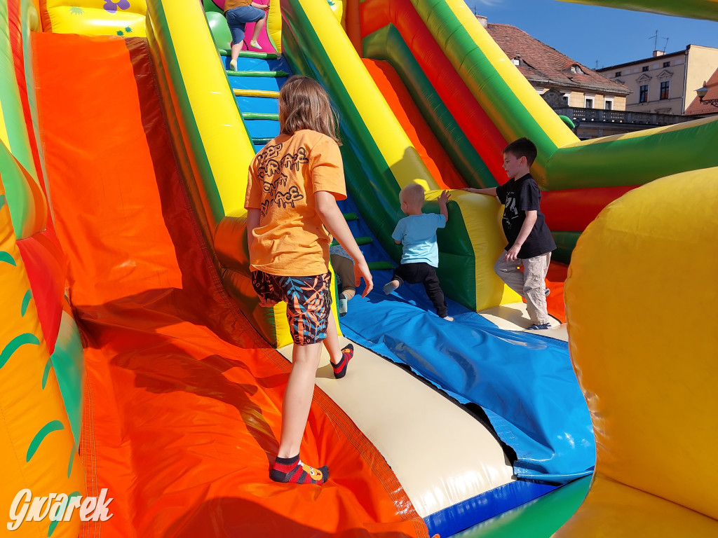 Tarnowskie Góry. Dzień Dziecka na rynku [ZDJĘCIA]