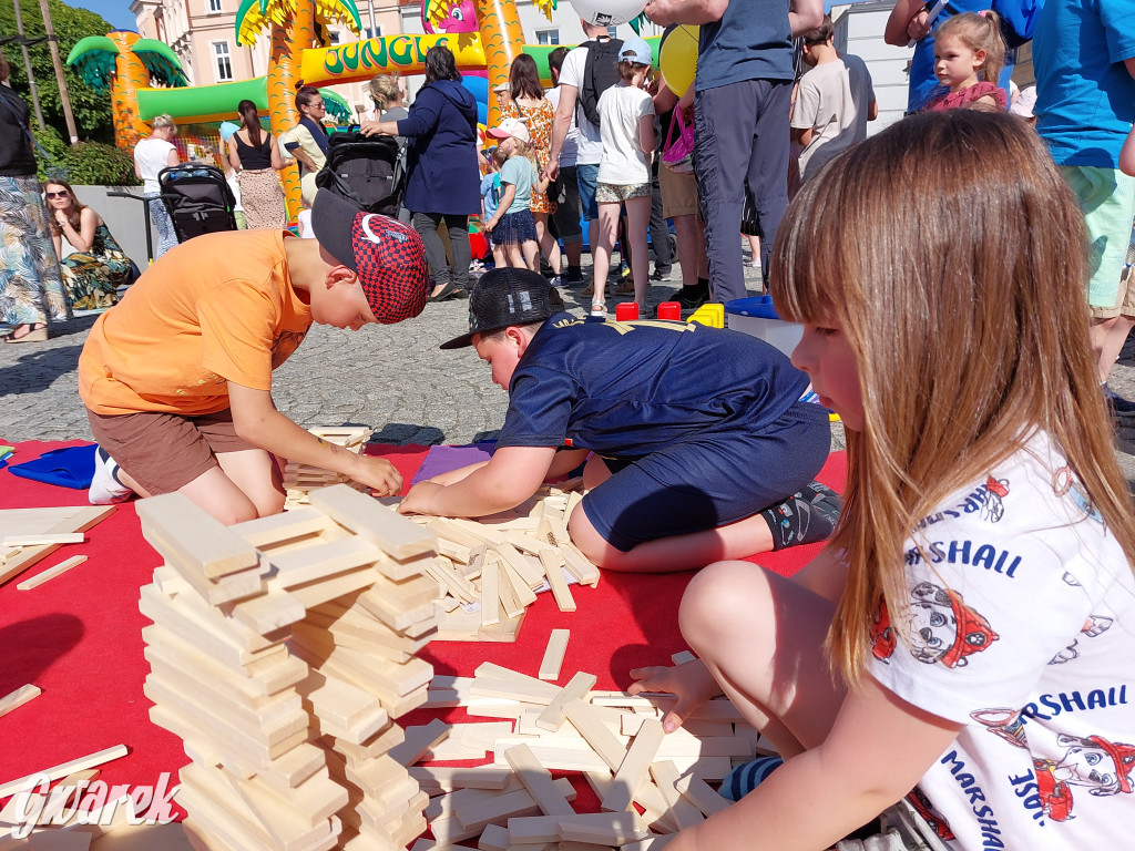 Tarnowskie Góry. Dzień Dziecka na rynku [ZDJĘCIA]