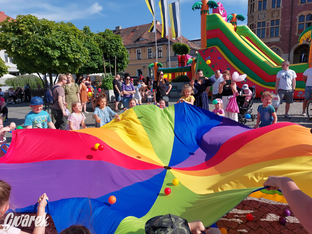Tarnowskie Góry. Dzień Dziecka na rynku [ZDJĘCIA]