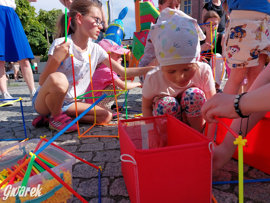 Tarnowskie Góry. Dzień Dziecka na rynku [ZDJĘCIA]