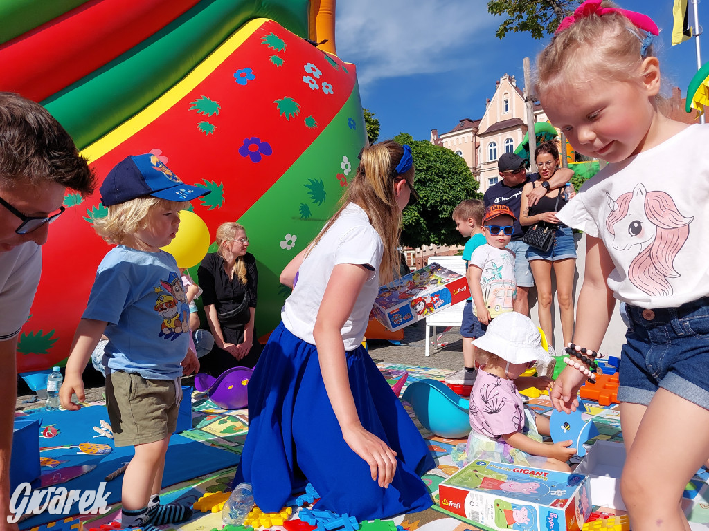 Tarnowskie Góry. Dzień Dziecka na rynku [ZDJĘCIA]