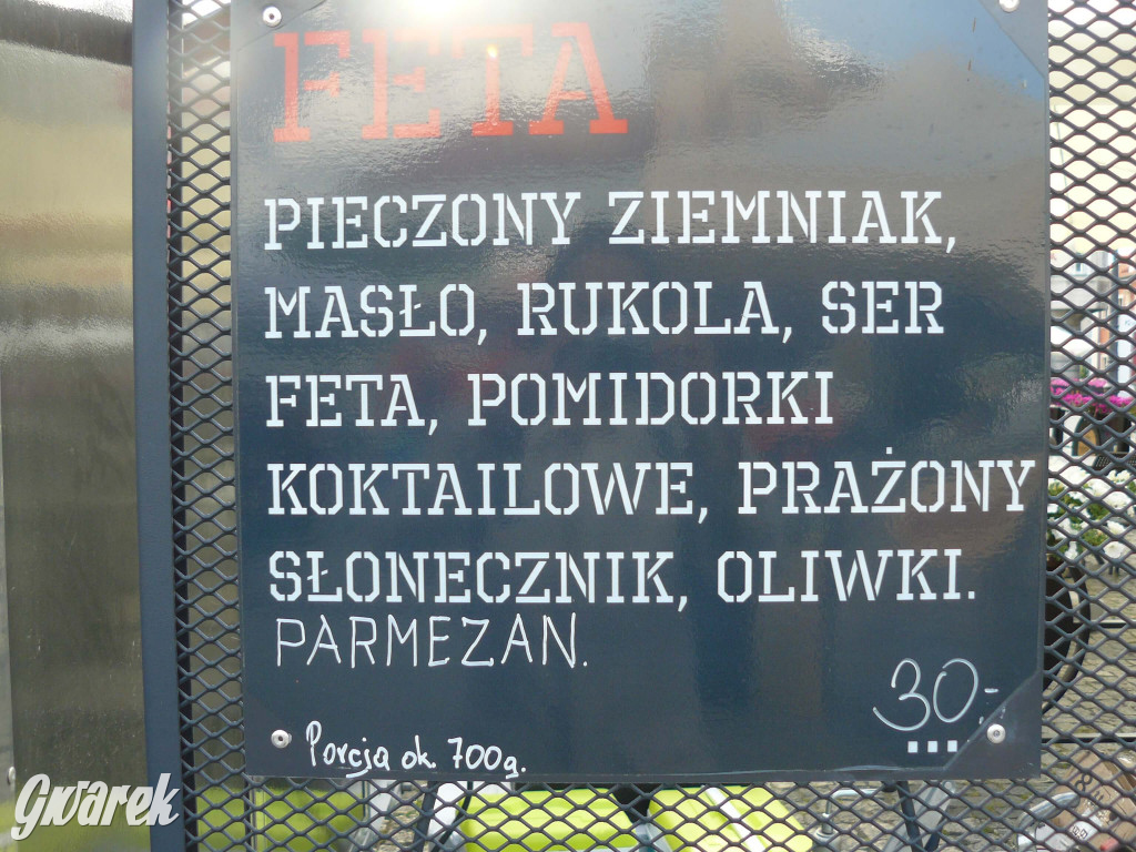 Foodtrucki w Tarnowskich Górach. Co i za ile?