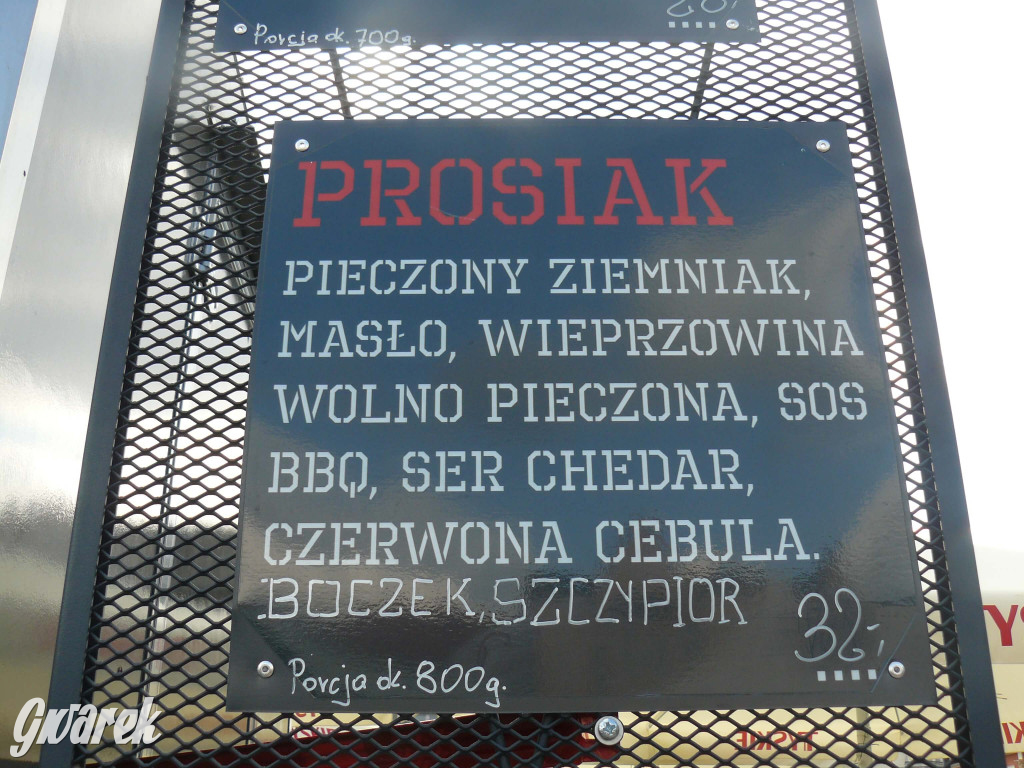 Foodtrucki w Tarnowskich Górach. Co i za ile?