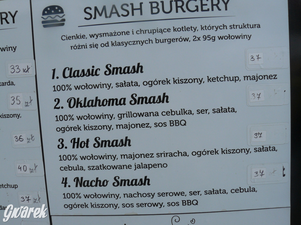 Foodtrucki w Tarnowskich Górach. Co i za ile?