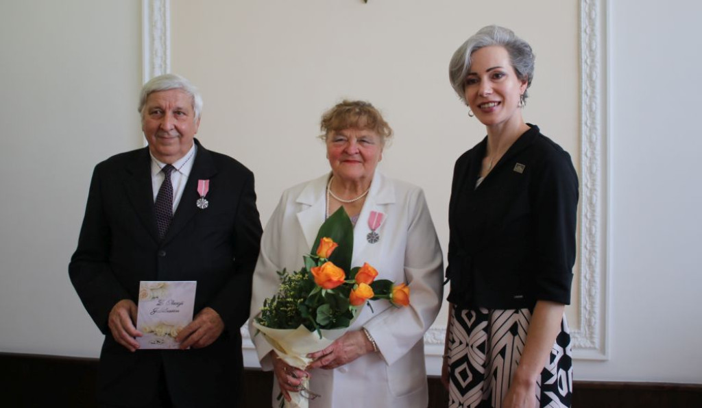 Jubilaci w USC w Piekarach Śląskich. Złote gody