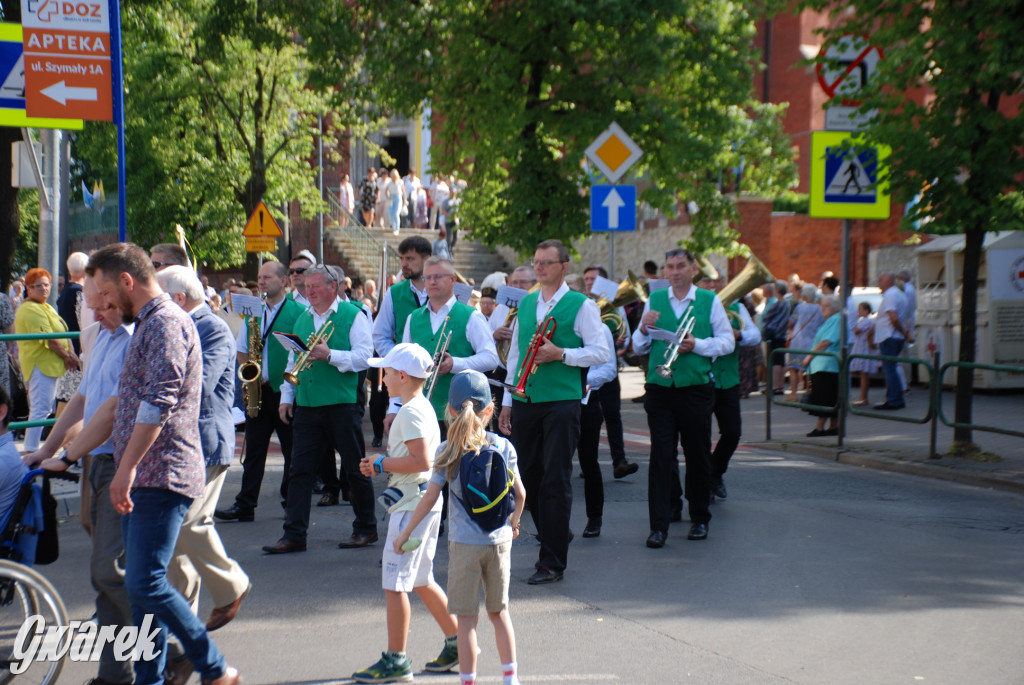 Tłumy w Radzionkowie na procesji Bożego Ciała [foto]