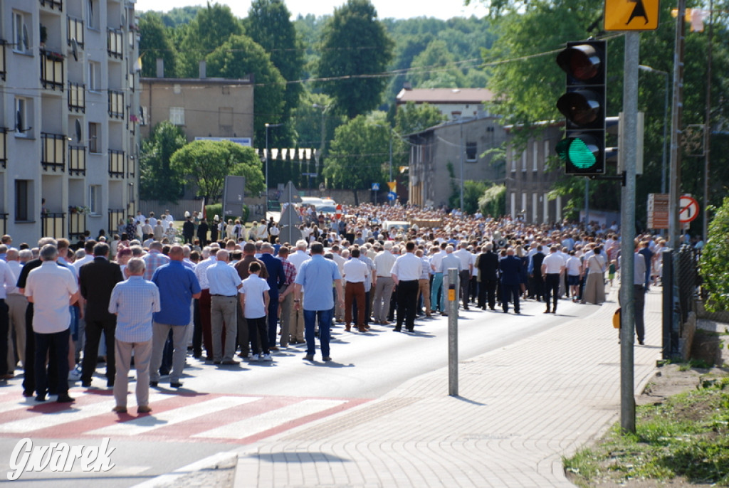 Tłumy w Radzionkowie na procesji Bożego Ciała [foto]