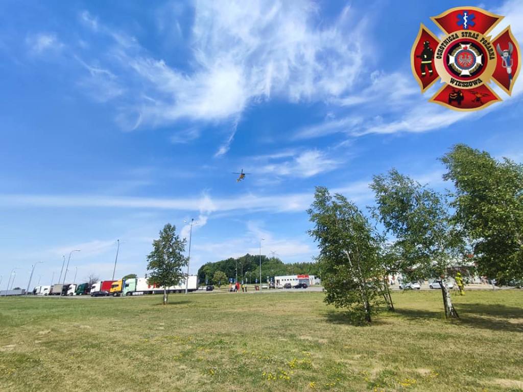 Pożar samochodu. Lądował śmigłowiec LPR