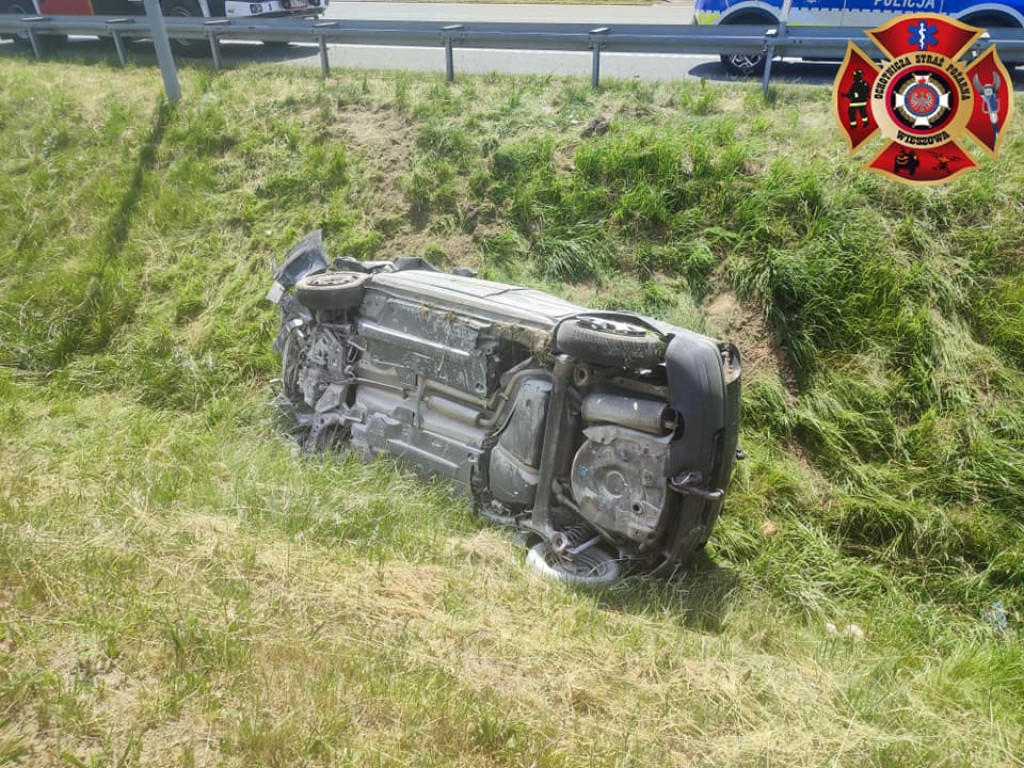 Pożar samochodu. Lądował śmigłowiec LPR