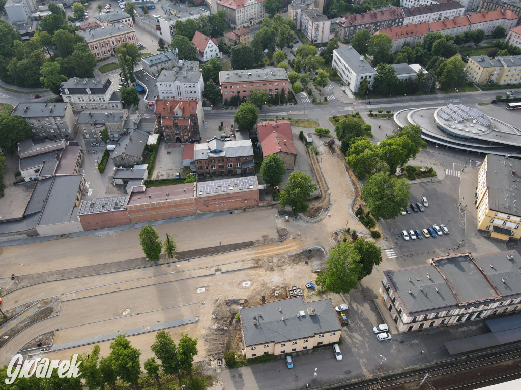 Centrum przesiadkowe w Tarnowskich Górach. Trwa budowa