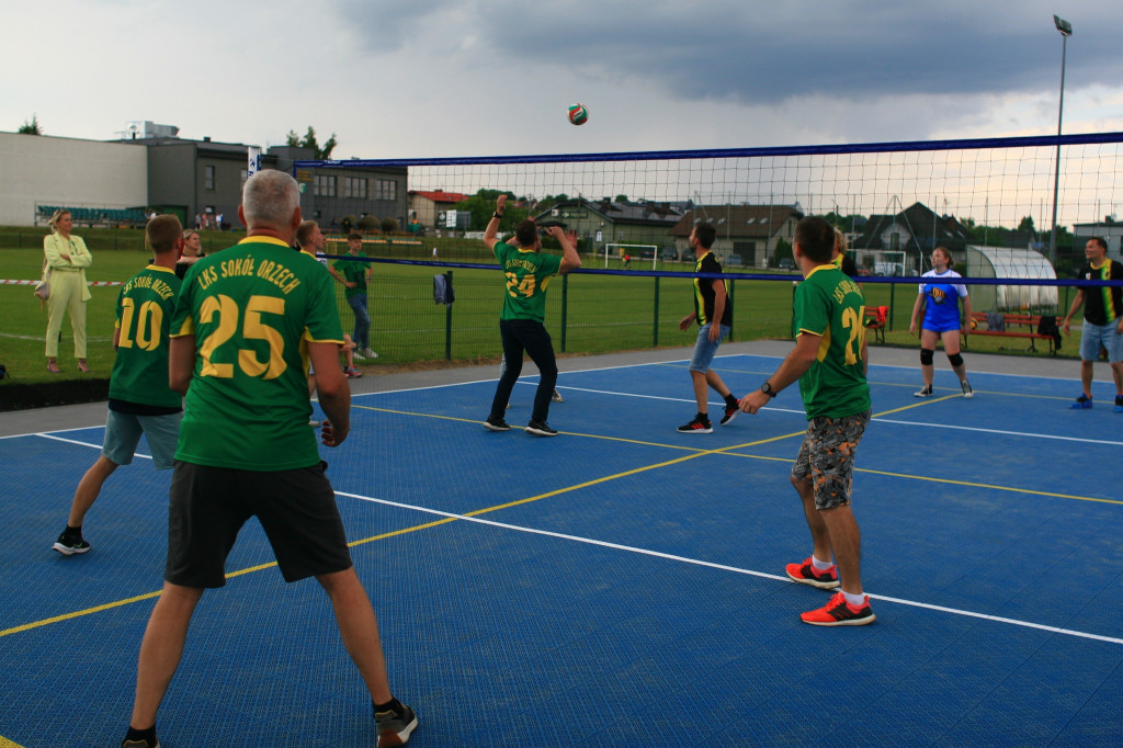 Test nowego boiska i pomoc dla Radzia Szulca