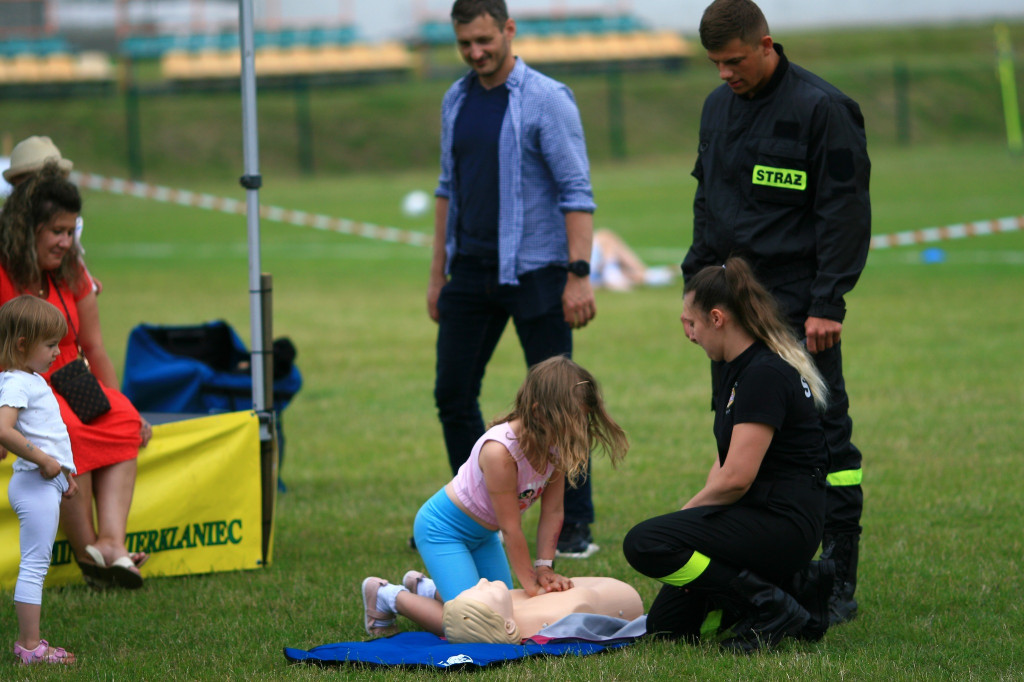 Test nowego boiska i pomoc dla Radzia Szulca