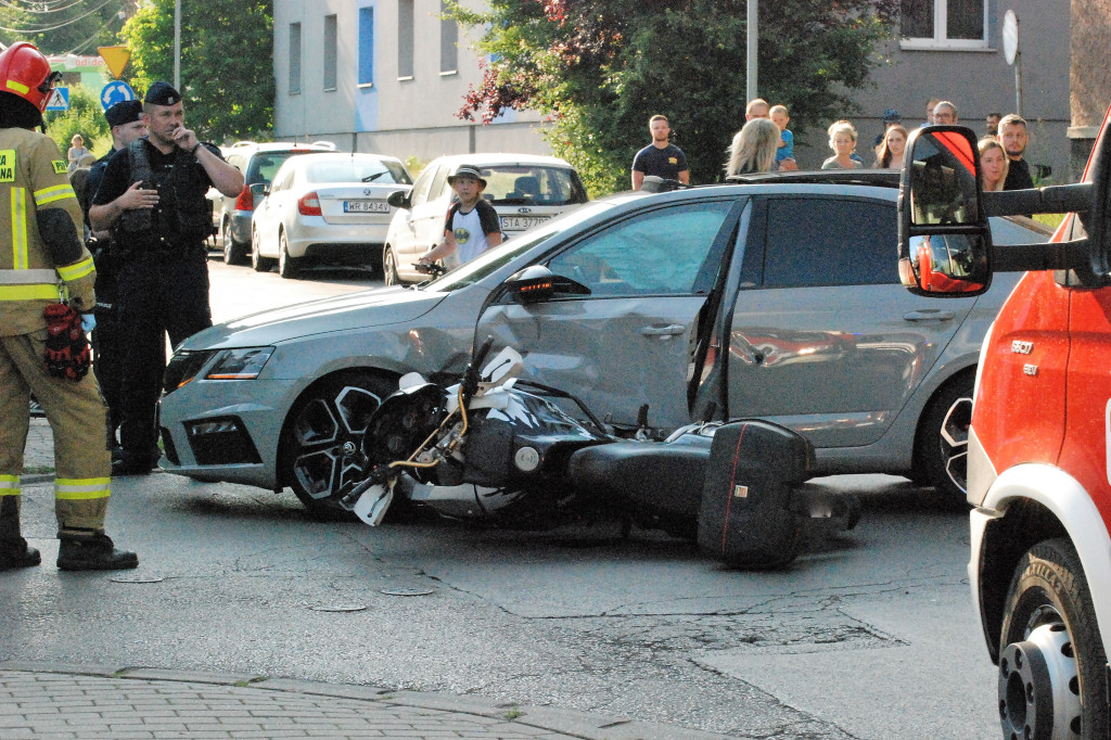 Tarnowskie Góry. Zderzenie z motocyklem