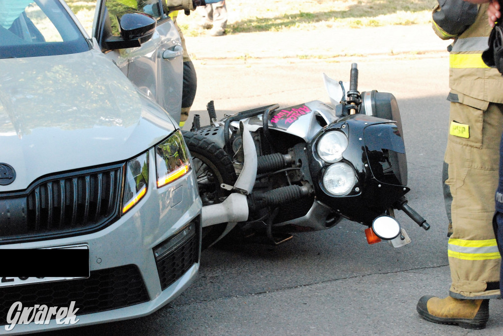 Tarnowskie Góry. Zderzenie z motocyklem