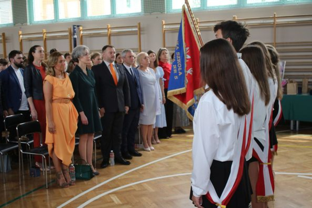 Piekary Śląskie. Rok szkolny dobiegł końca [foto]