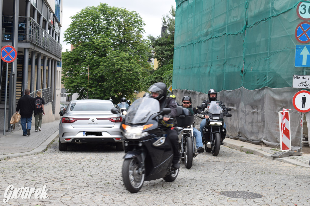 Tarnowskie Góry. Motocykliści i krew