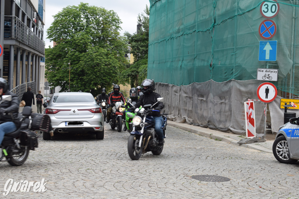 Tarnowskie Góry. Motocykliści i krew