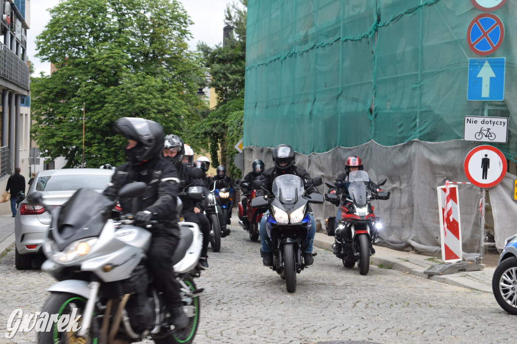 Tarnowskie Góry. Motocykliści i krew