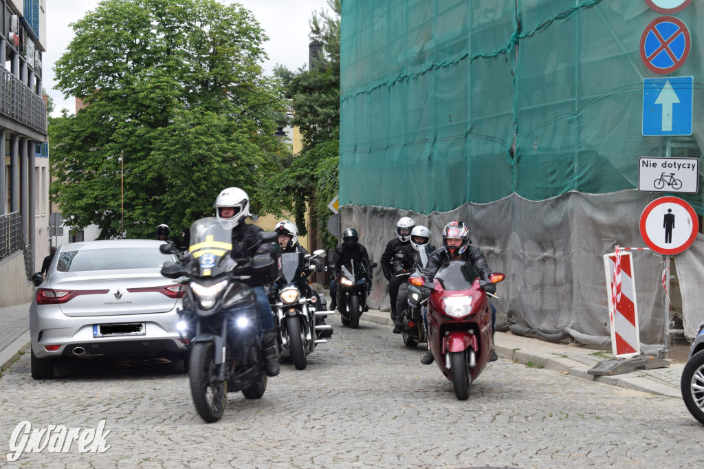 Tarnowskie Góry. Motocykliści i krew