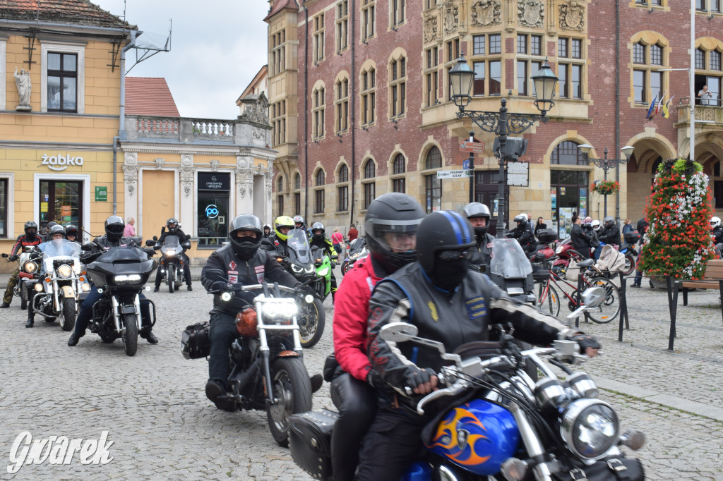 Tarnowskie Góry. Motocykliści i krew