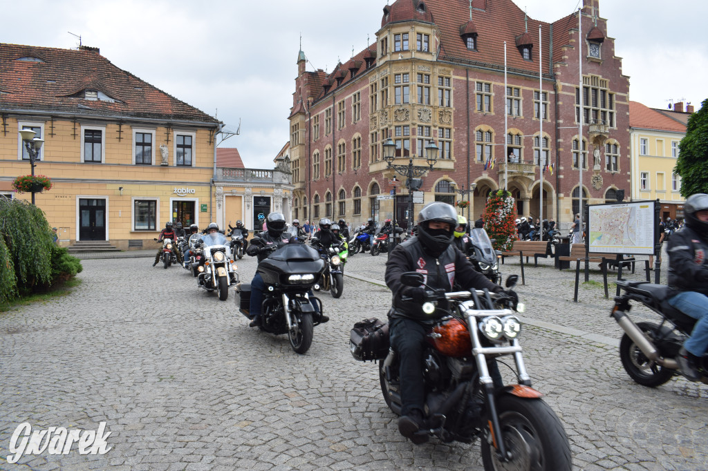 Tarnowskie Góry. Motocykliści i krew