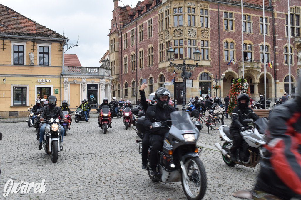 Tarnowskie Góry. Motocykliści i krew