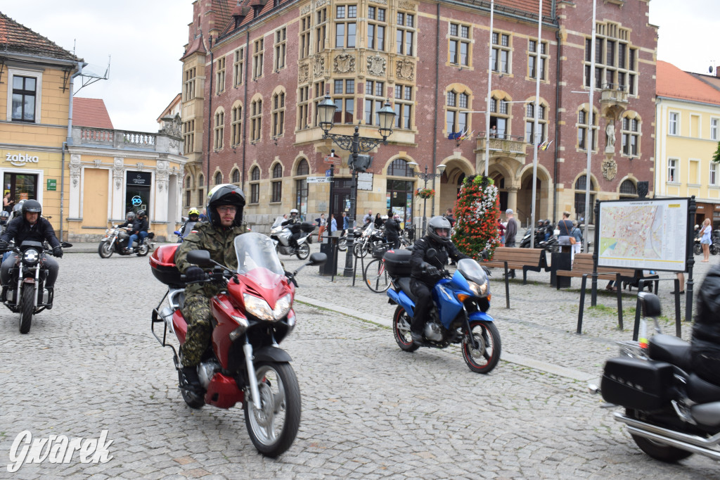 Tarnowskie Góry. Motocykliści i krew