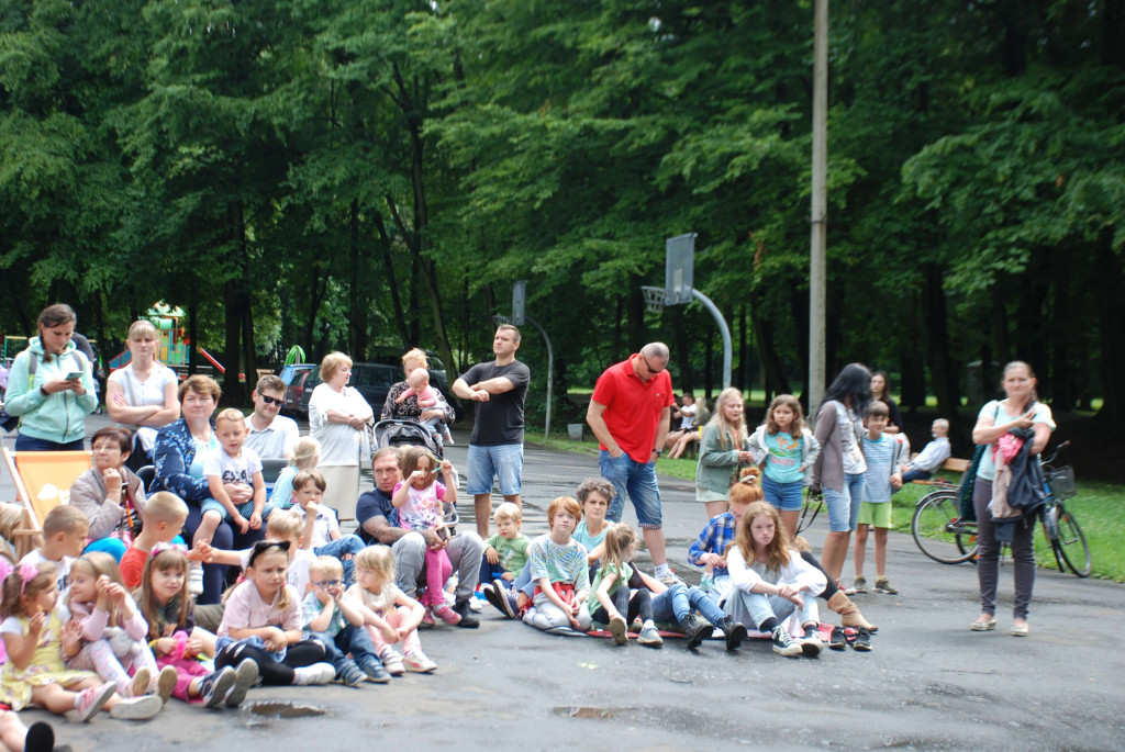 Teatralne Parkowanie. Niespasowani na początek