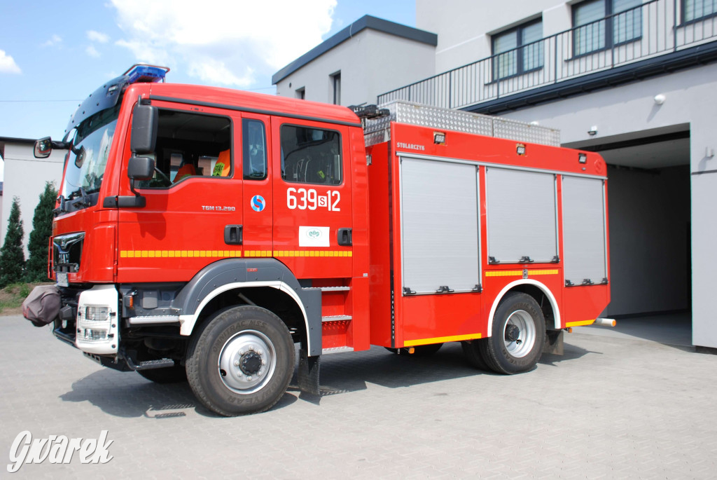 OSP Żyglinek. Remiza jak nowa i dzielne druhny