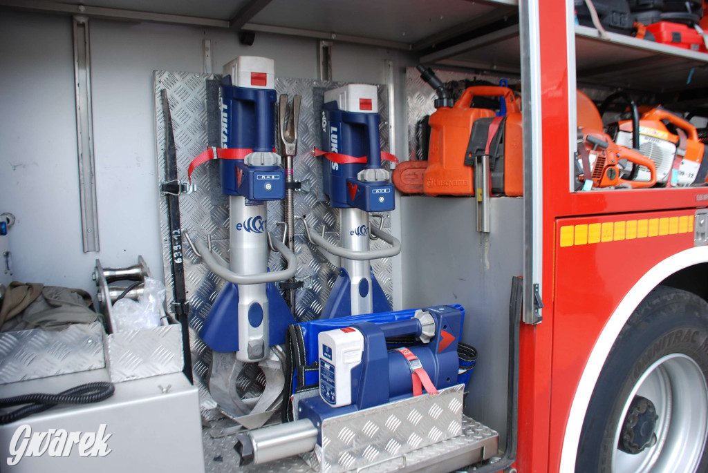 OSP Żyglinek. Remiza jak nowa i dzielne druhny