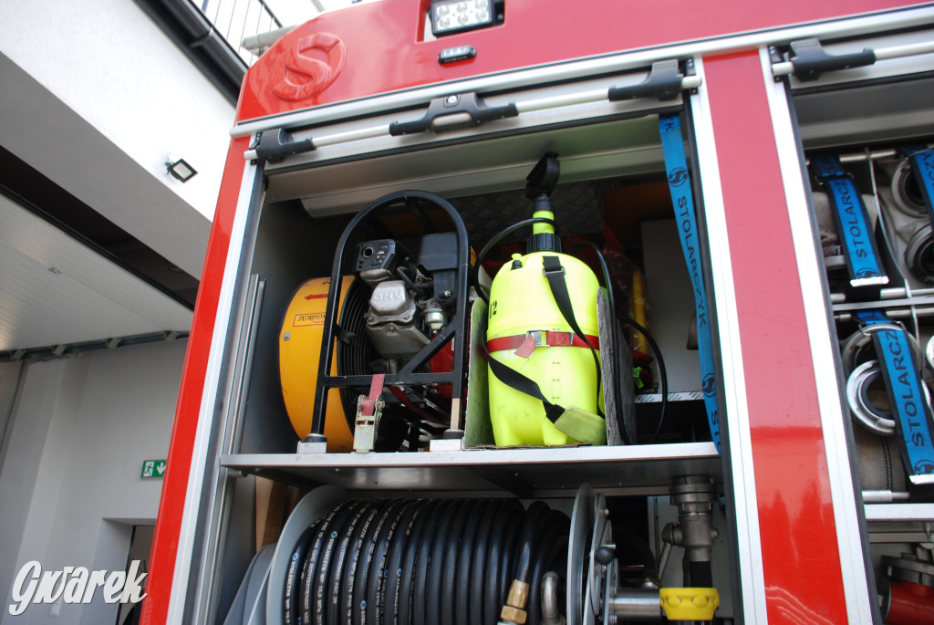 OSP Żyglinek. Remiza jak nowa i dzielne druhny