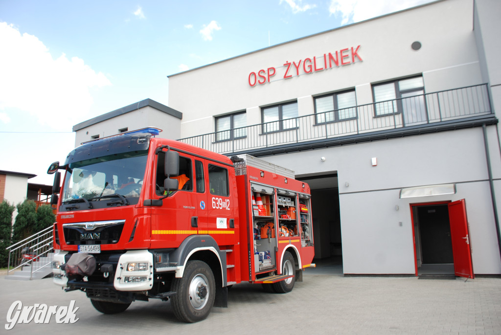 OSP Żyglinek. Remiza jak nowa i dzielne druhny